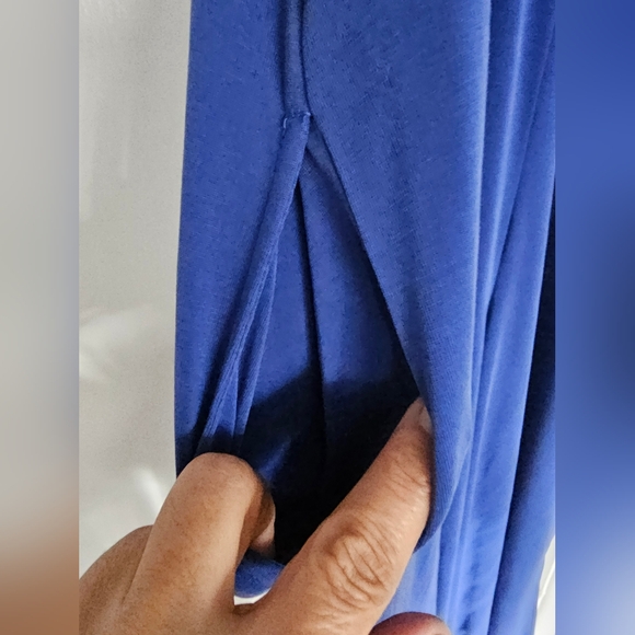 Love Tree Juniors Solid Sleeveless Jumpsuit - Size Small - Picture 7 of 13